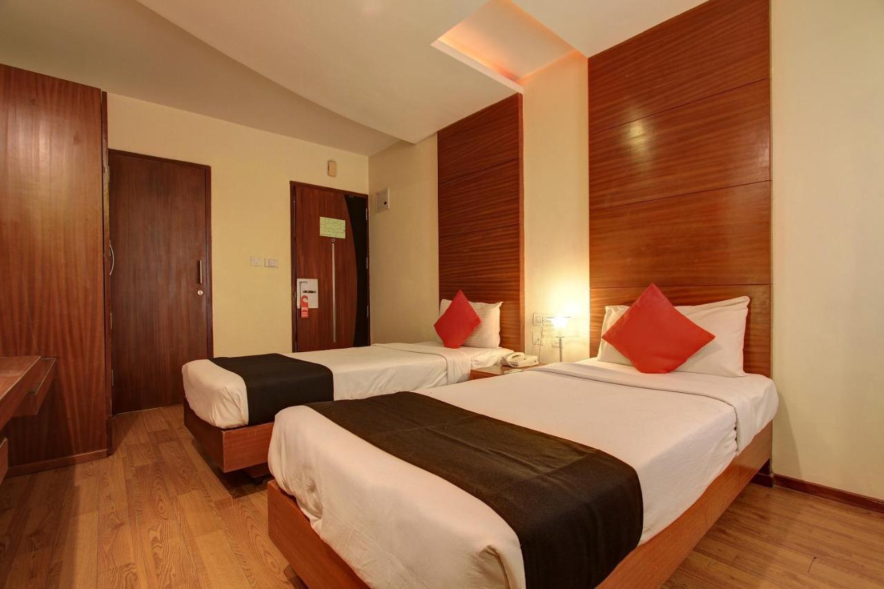 Collection O 29684 Hotel Vikram Palace & Restaurant Dayal Bagh Camera foto
